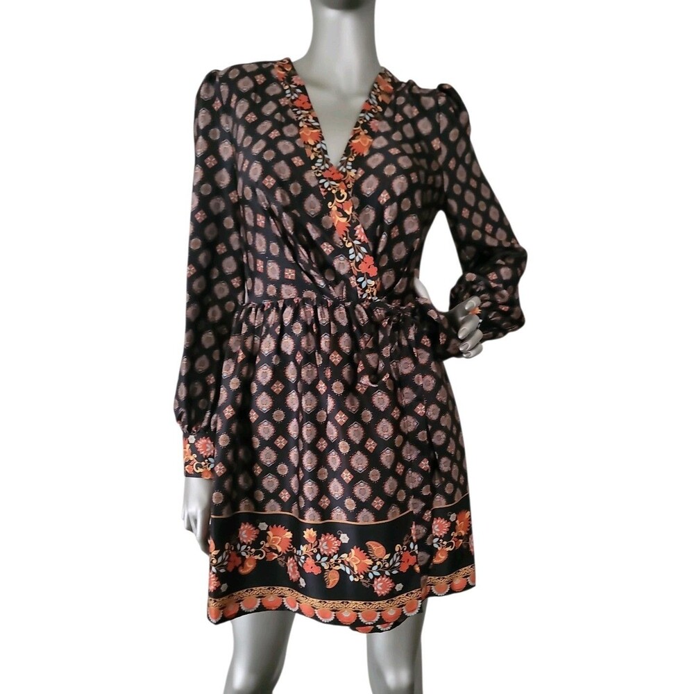 Chelsea & Violet Black Orange Floral V-Neck Long Sleeve Wrap Mini Dress Size XS